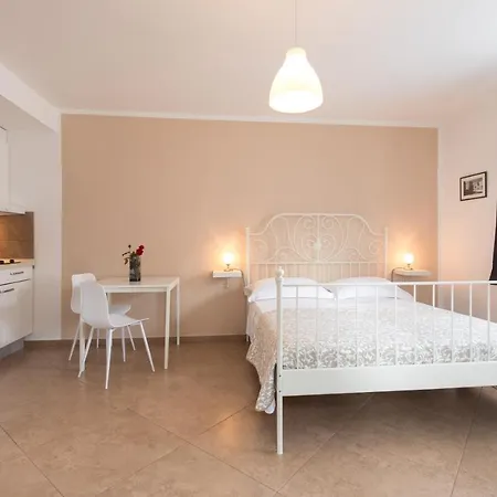 Laura Krk Апартаменты