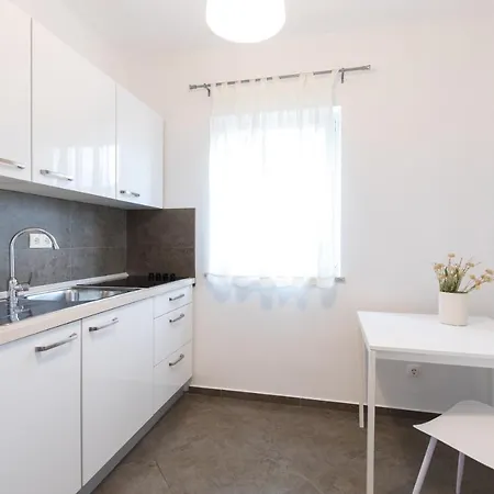 Laura Krk Апартаменты