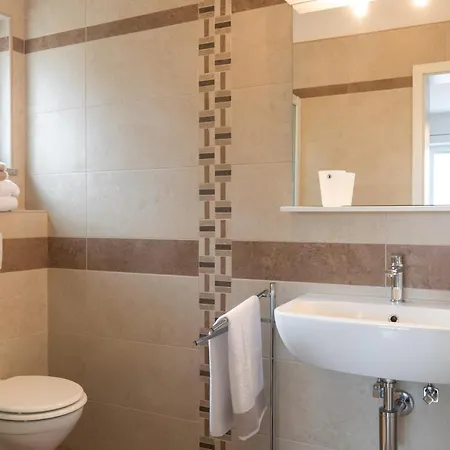 Laura Krk Апартаменты